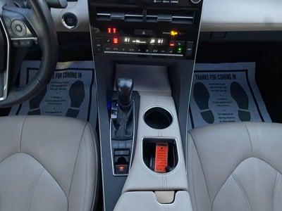 2021 Toyota Avalon XLE FWD