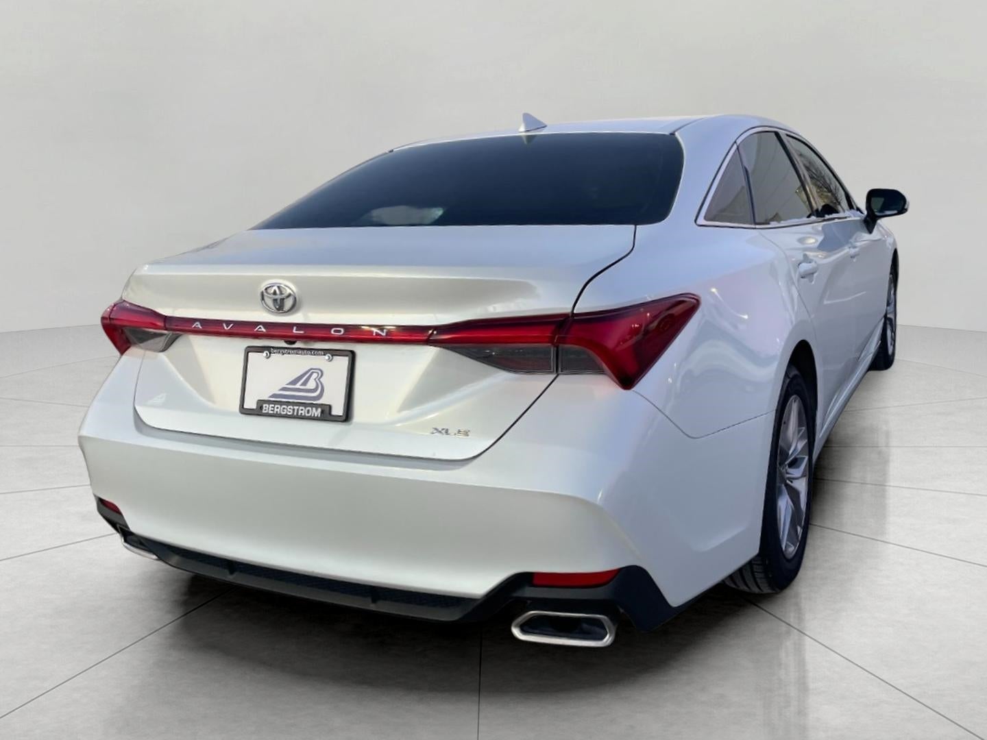 2021 Toyota Avalon XLE FWD