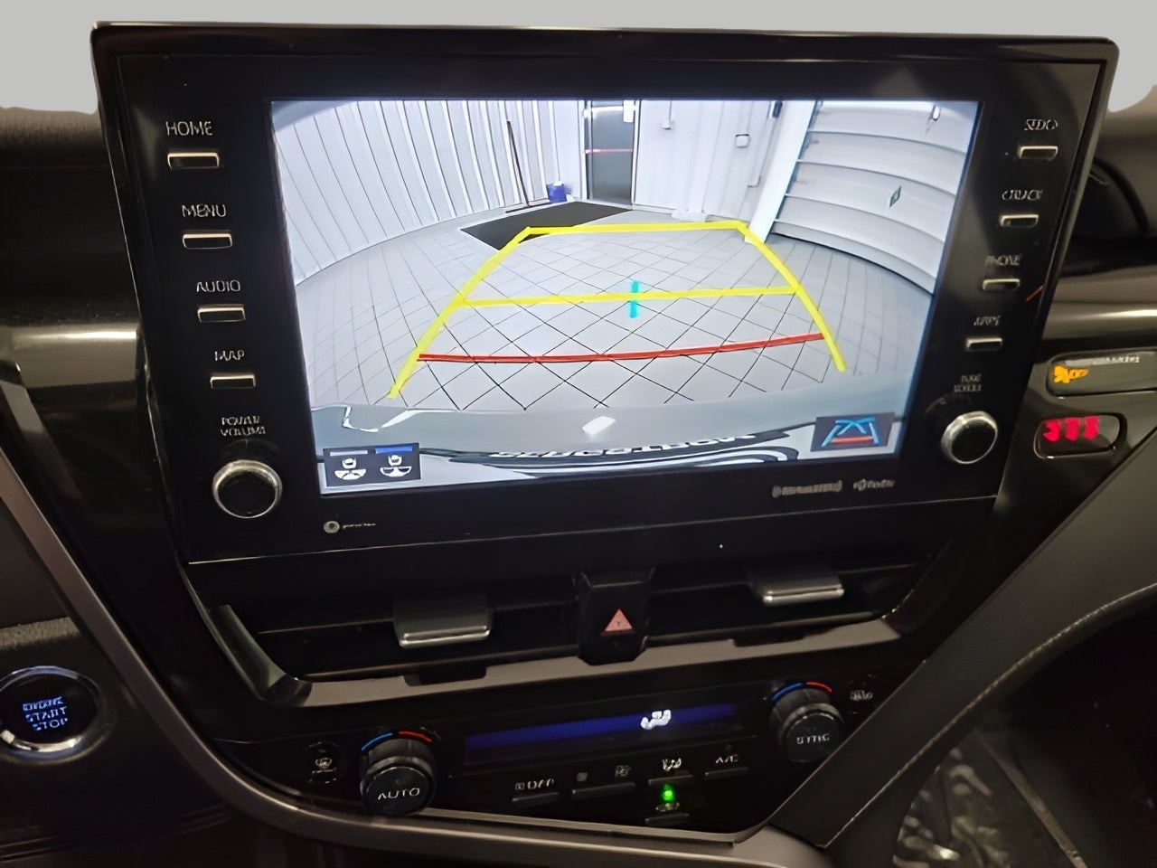 2023 Toyota Camry XSE Auto