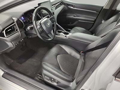 2023 Toyota Camry XSE Auto