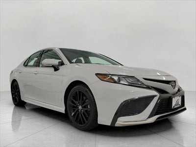 2023 Toyota Camry XSE Auto