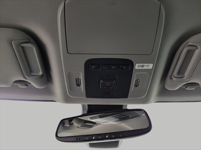 2023 Toyota Camry XSE Auto