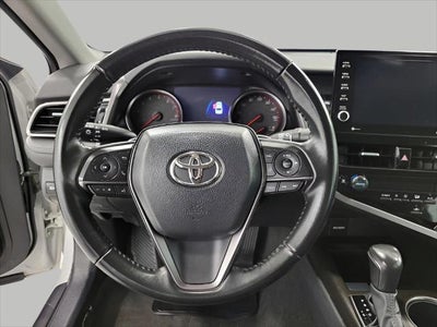 2023 Toyota Camry XSE Auto