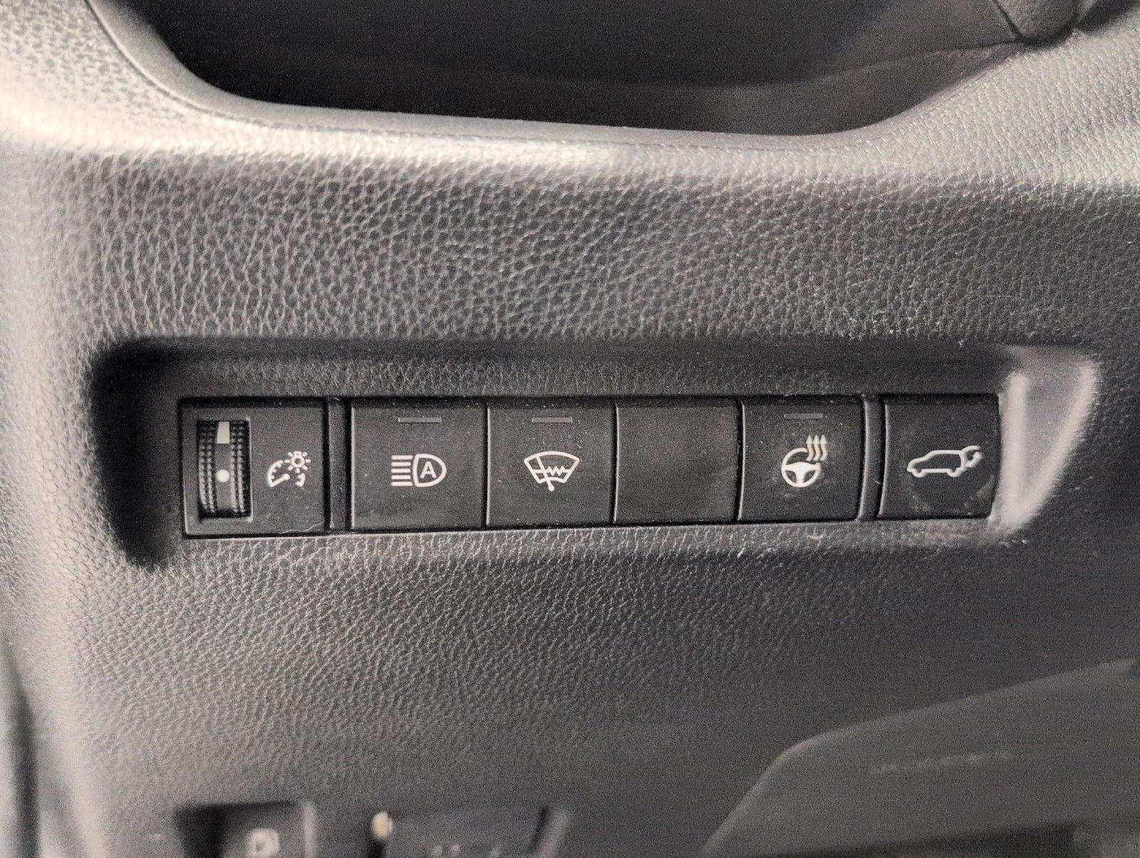 2022 Toyota RAV4 Hybrid XLE Premium AWD