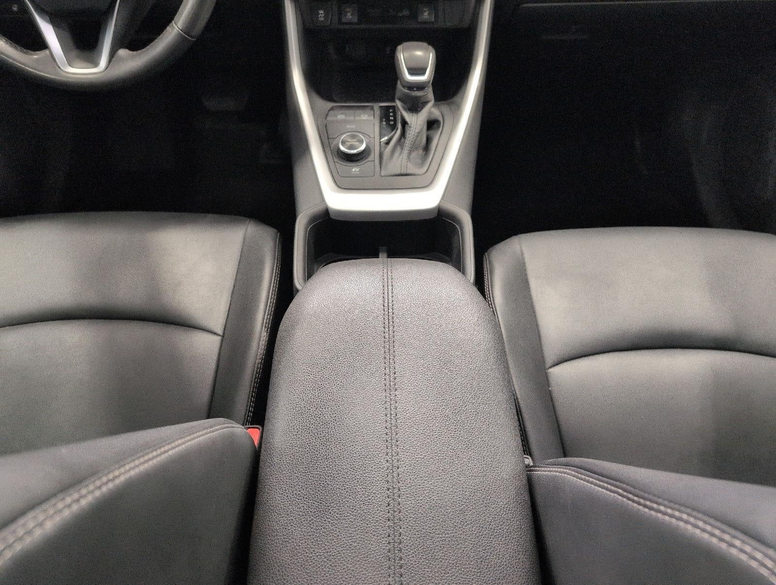 2022 Toyota RAV4 Hybrid XLE Premium AWD
