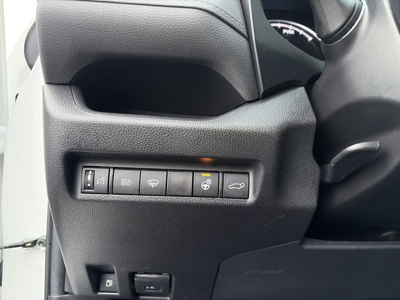 2021 Toyota RAV4 Hybrid XLE Premium AWD