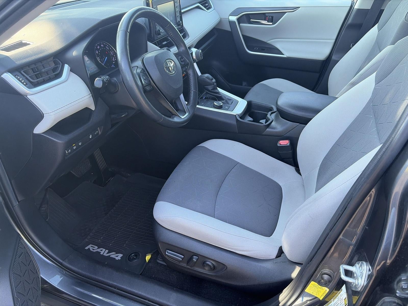 2021 Toyota RAV4 Hybrid XLE AWD