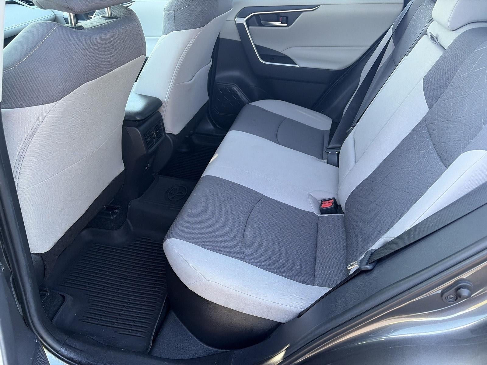 2021 Toyota RAV4 Hybrid XLE AWD