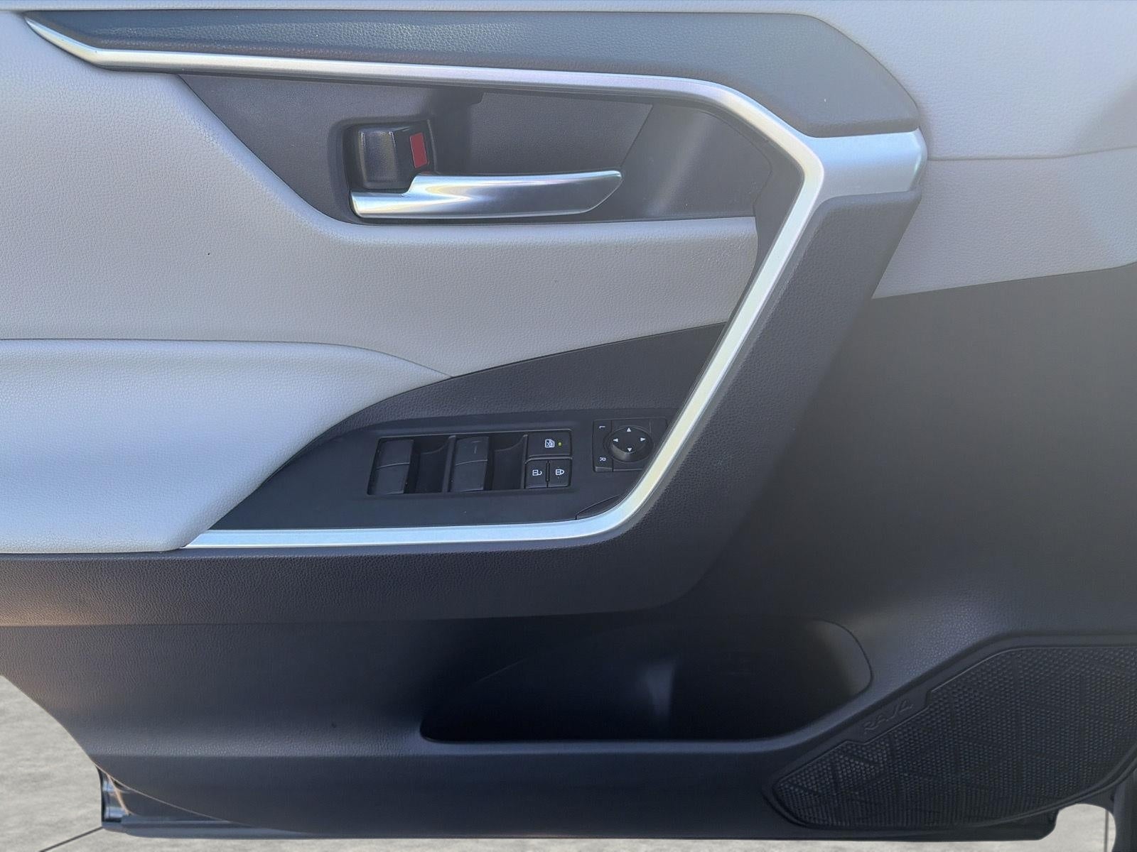 2021 Toyota RAV4 Hybrid XLE AWD