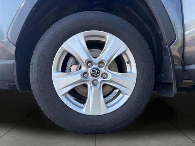 2021 Toyota RAV4 Hybrid XLE AWD