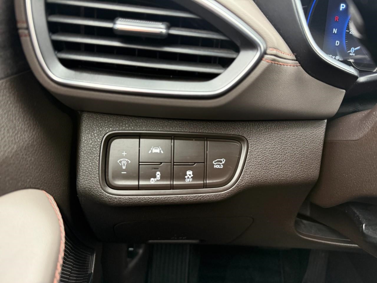 2020 Hyundai Santa Fe Limited 2.0T Auto FWD