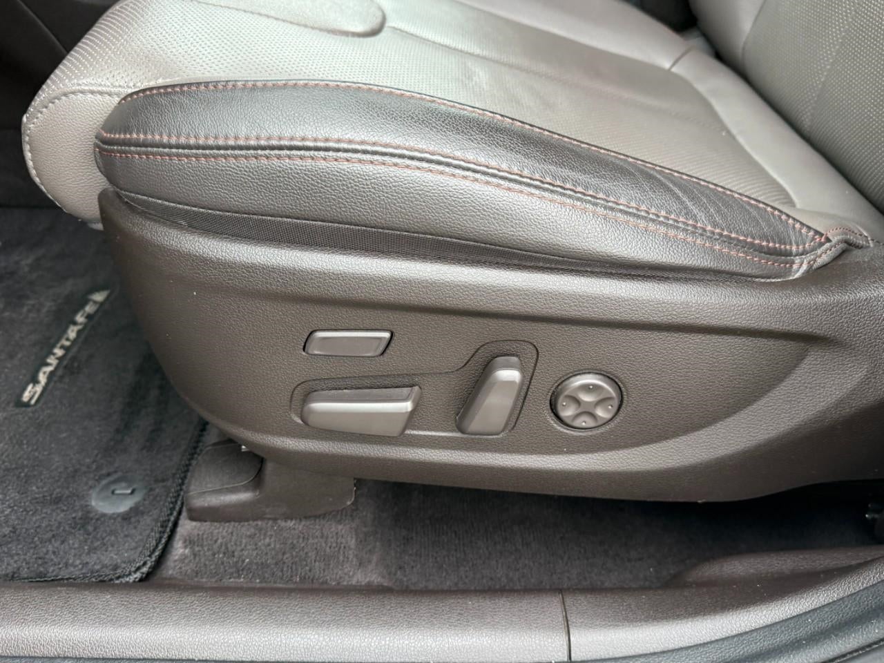 2020 Hyundai Santa Fe Limited 2.0T Auto FWD