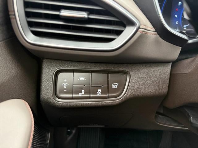 2020 Hyundai Santa Fe Limited 2.0T Auto FWD