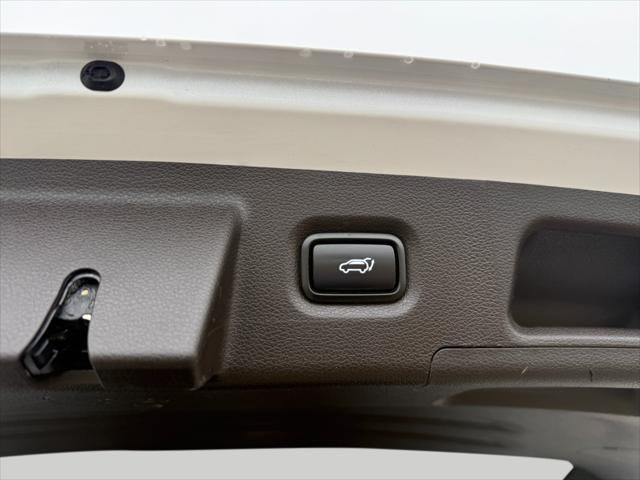 2020 Hyundai Santa Fe Limited 2.0T Auto FWD