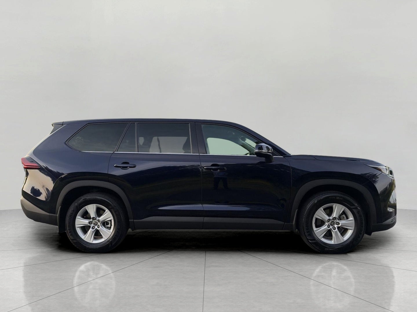 2025 Toyota Grand Highlander LE FWD