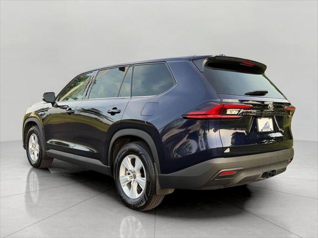 2025 Toyota Grand Highlander LE FWD