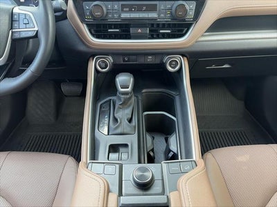2024 Toyota Grand Highlander Platinum AWD