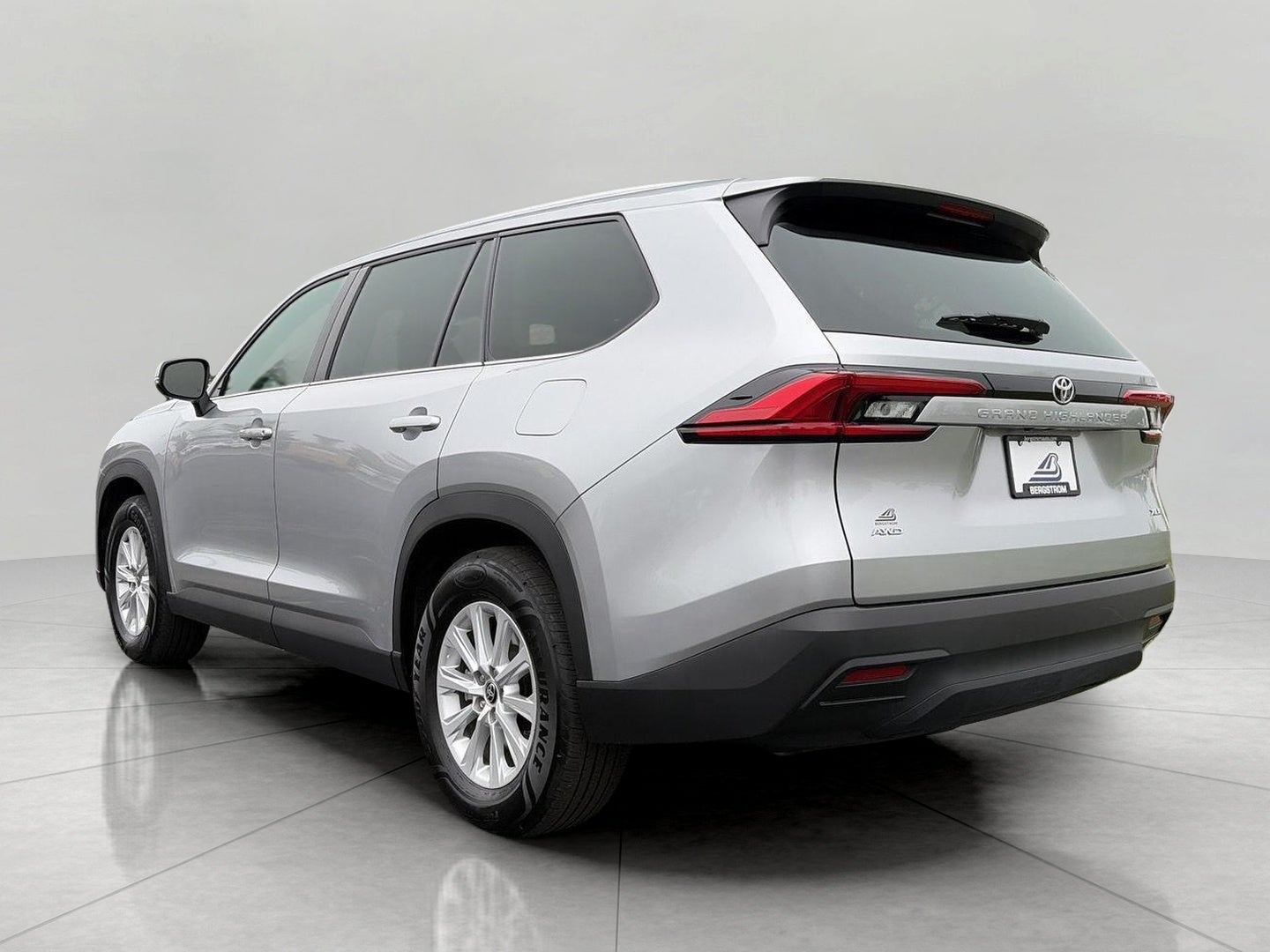 2024 Toyota Grand Highlander XLE AWD