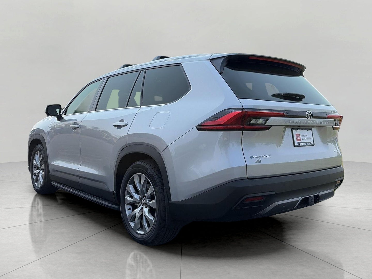 2024 Toyota Grand Highlander Hybrid Limited AWD