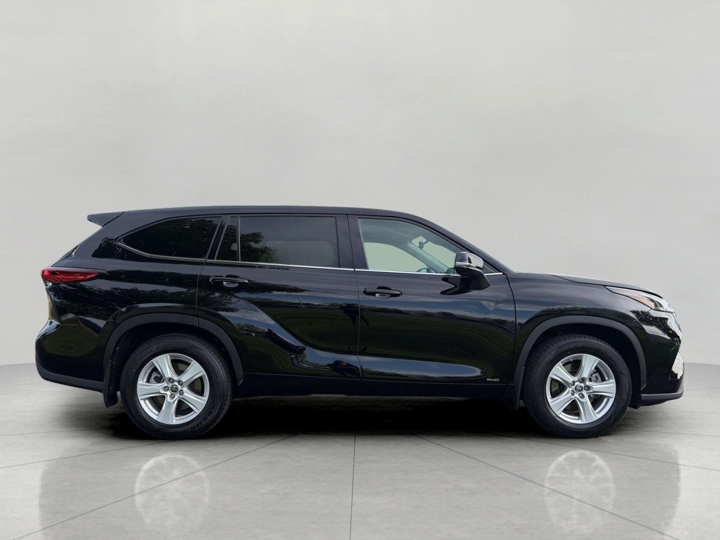 2022 Toyota Highlander Hybrid LE AWD