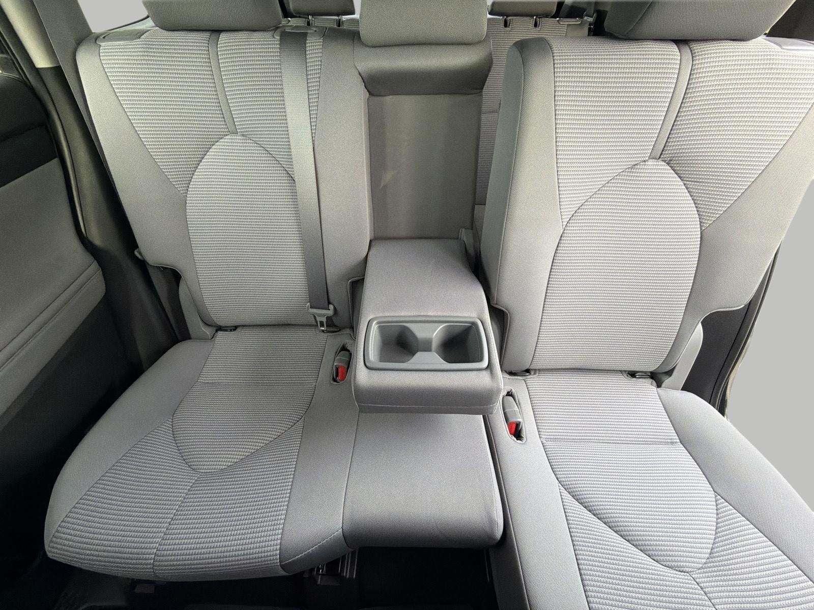 2022 Toyota Highlander Hybrid LE AWD