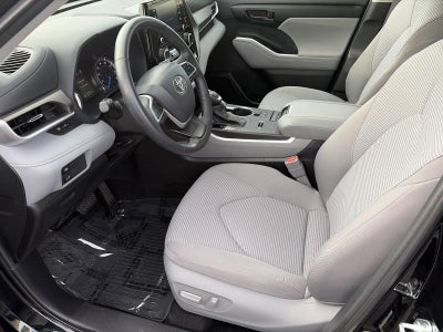 2022 Toyota Highlander Hybrid LE AWD