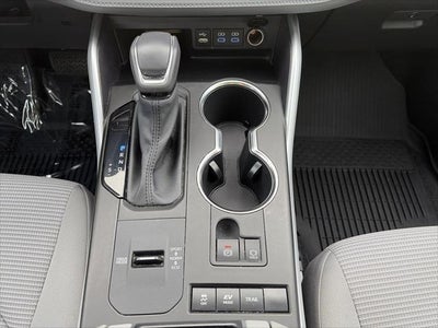 2022 Toyota Highlander Hybrid LE AWD