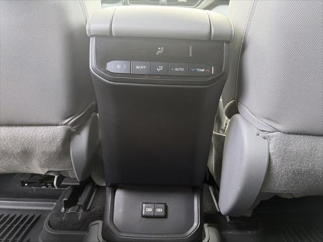 2022 Toyota Highlander Hybrid LE AWD