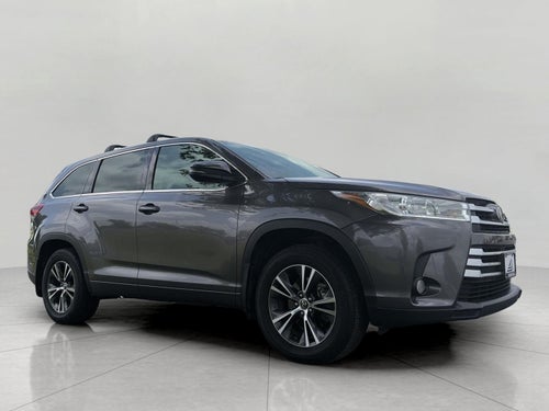 2017 Toyota Highlander LE Plus V6 AWD