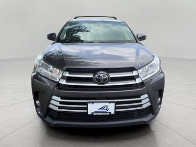 2017 Toyota Highlander LE Plus V6 AWD