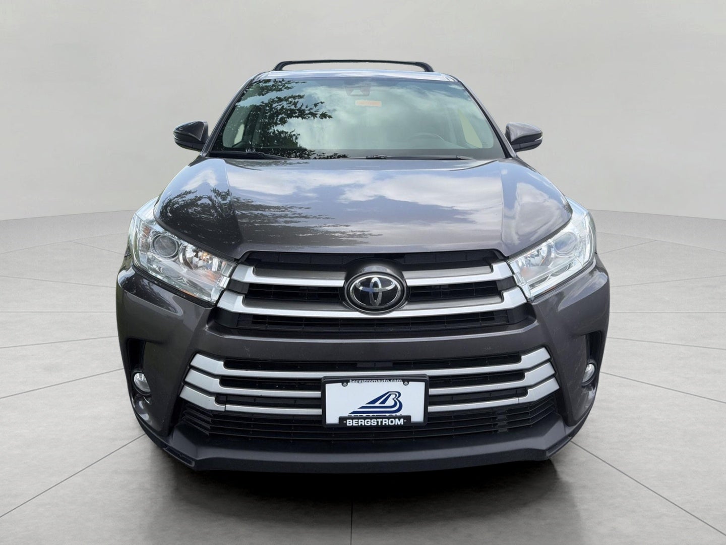 2017 Toyota Highlander LE Plus V6 AWD