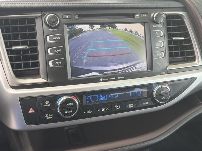 2017 Toyota Highlander LE Plus V6 AWD