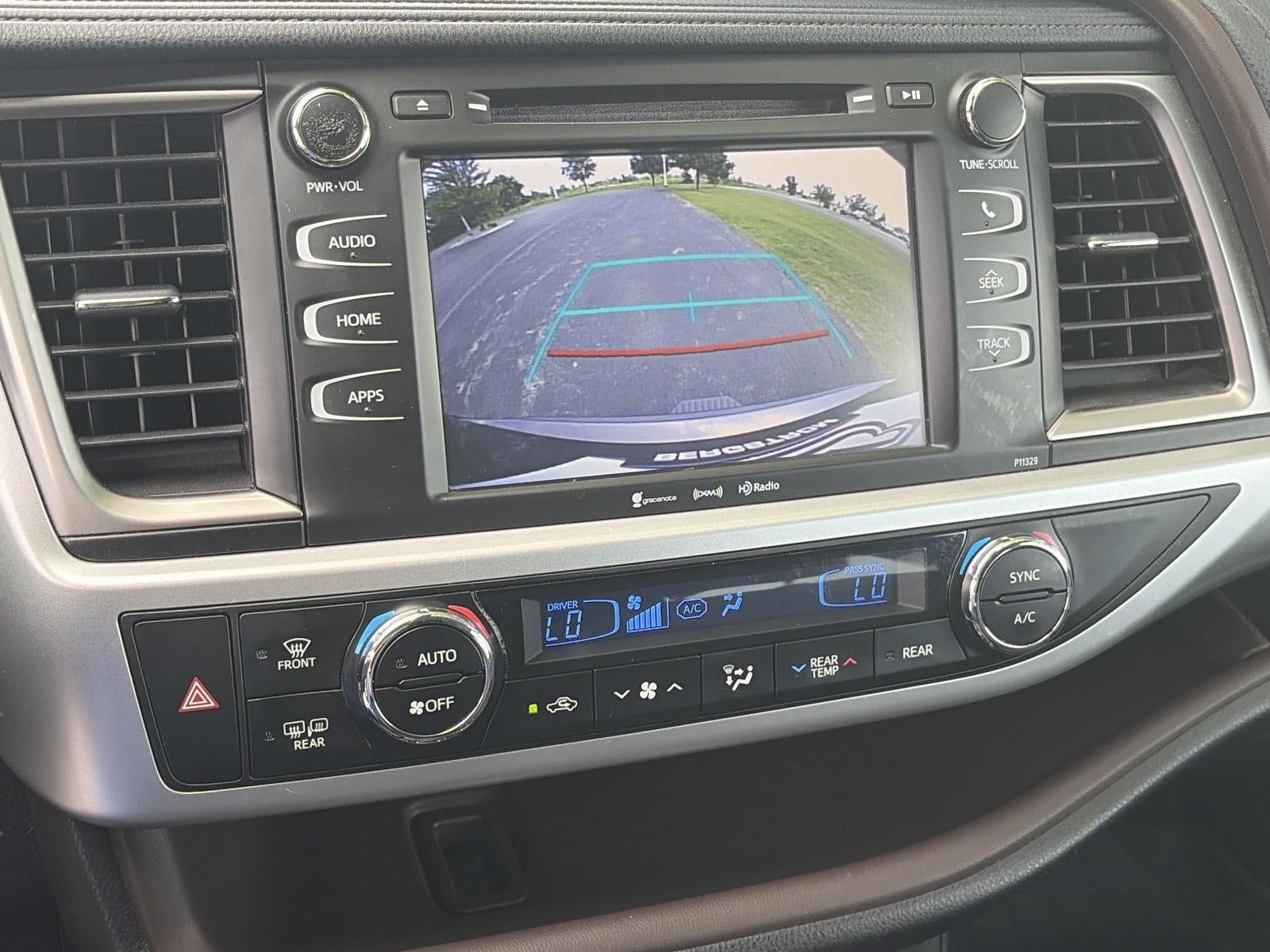 2017 Toyota Highlander LE Plus V6 AWD