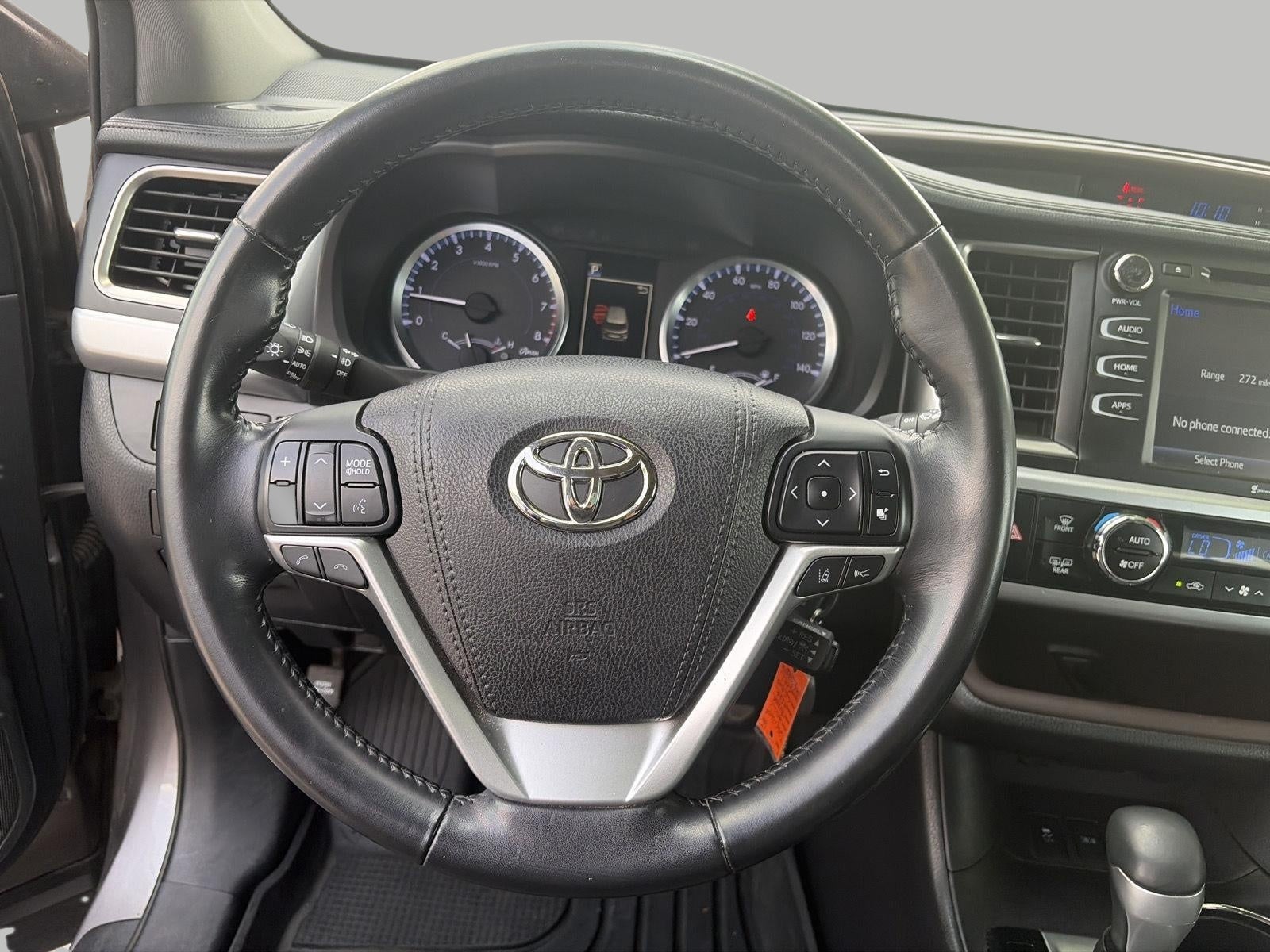2017 Toyota Highlander LE Plus V6 AWD