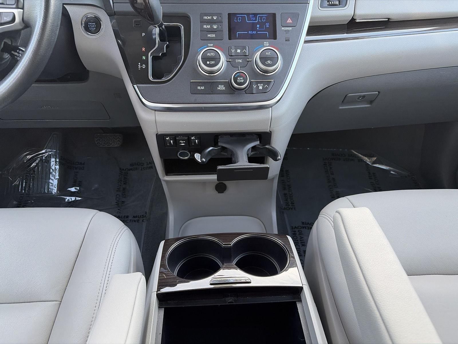 2019 Toyota Sienna XLE AWD 7-Passenger