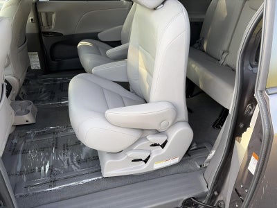 2019 Toyota Sienna XLE AWD 7-Passenger