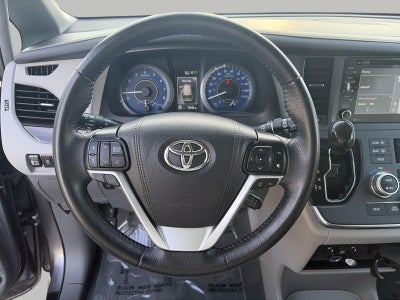 2019 Toyota Sienna XLE AWD 7-Passenger