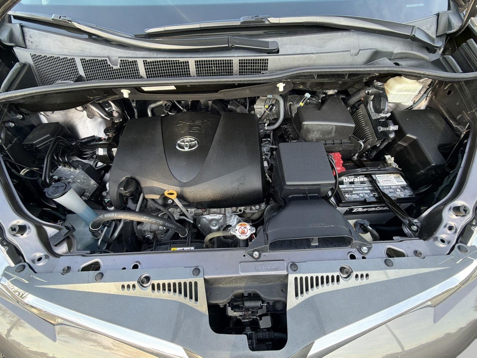 2019 Toyota Sienna XLE AWD 7-Passenger