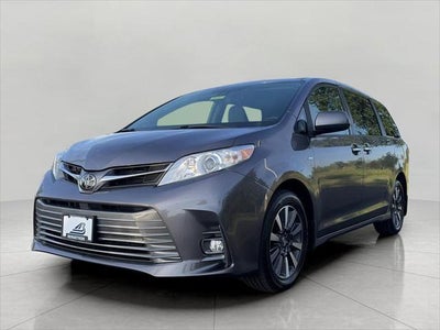 2019 Toyota Sienna XLE AWD 7-Passenger