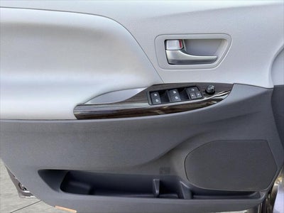 2019 Toyota Sienna XLE AWD 7-Passenger