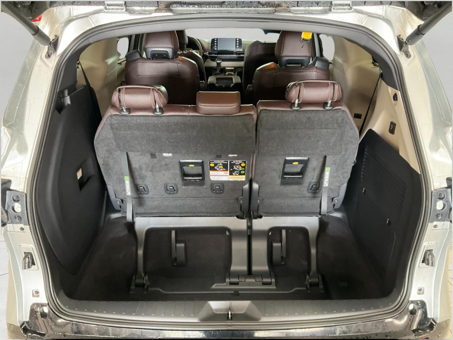2024 Toyota Sienna Platinum AWD 7-Passenger