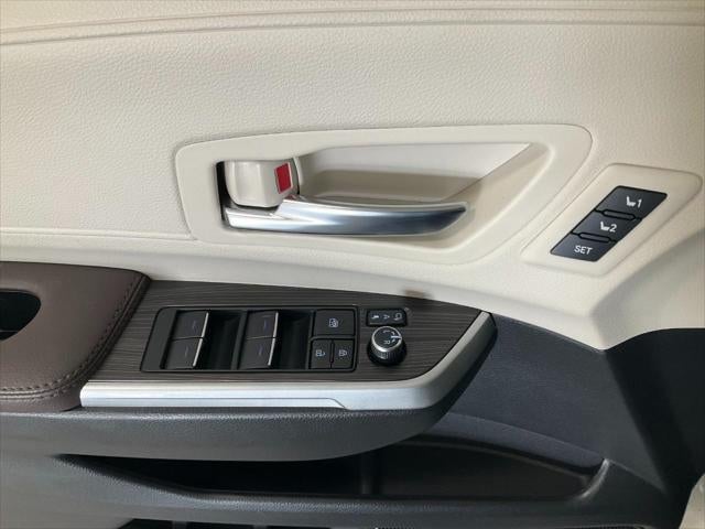 2024 Toyota Sienna Platinum AWD 7-Passenger