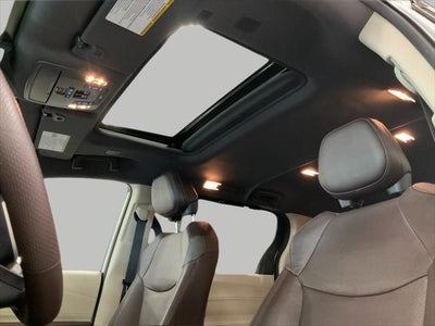 2024 Toyota Sienna Platinum AWD 7-Passenger