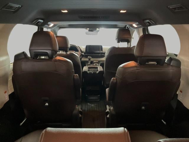 2024 Toyota Sienna Platinum AWD 7-Passenger