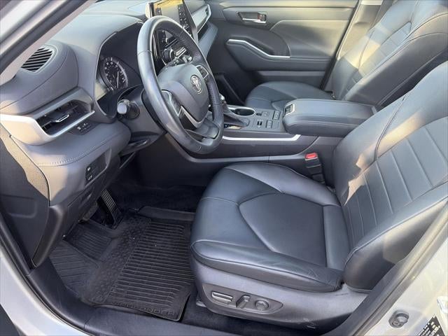 2022 Toyota Highlander XLE AWD