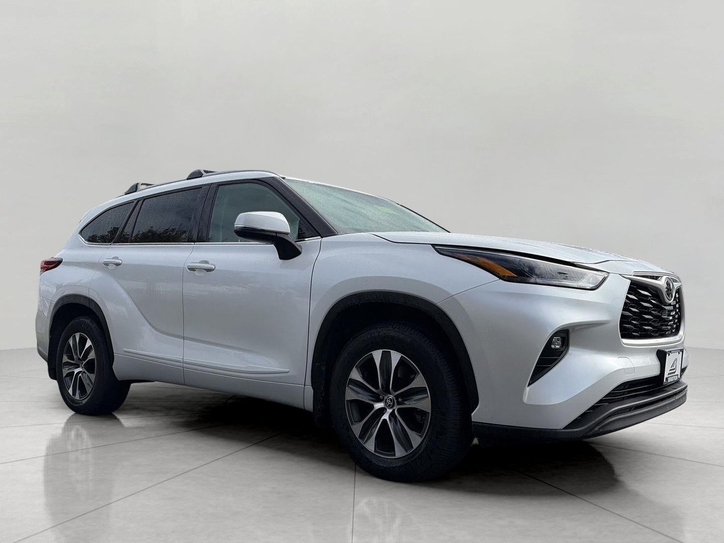 2022 Toyota Highlander XLE AWD
