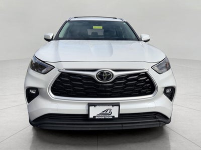 2022 Toyota Highlander XLE AWD