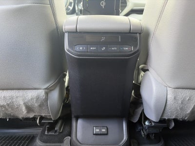 2022 Toyota Highlander XLE AWD