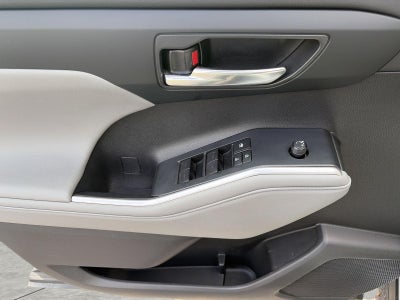 2022 Toyota Highlander XLE AWD