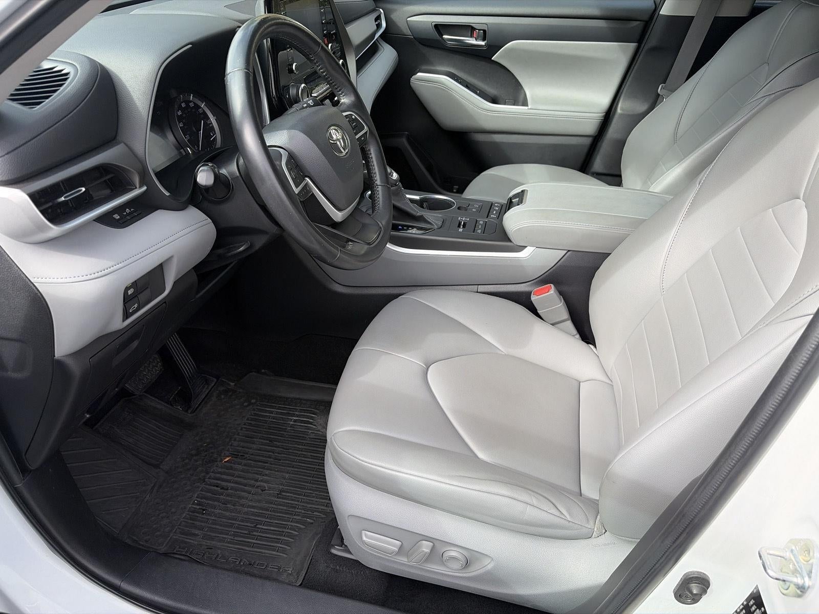 2022 Toyota Highlander XLE AWD